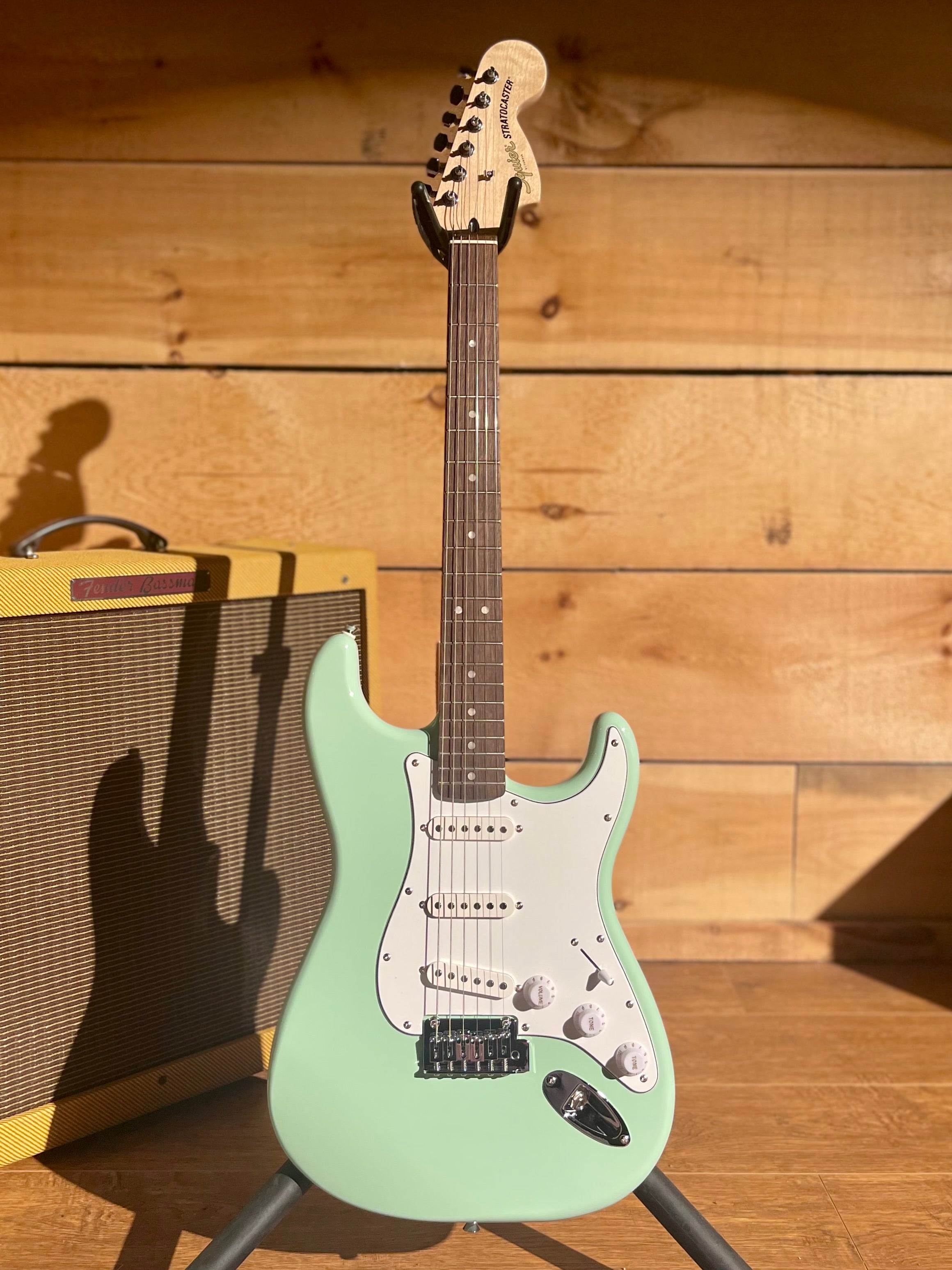 Squier Electric Guitar Collection – Sherwood