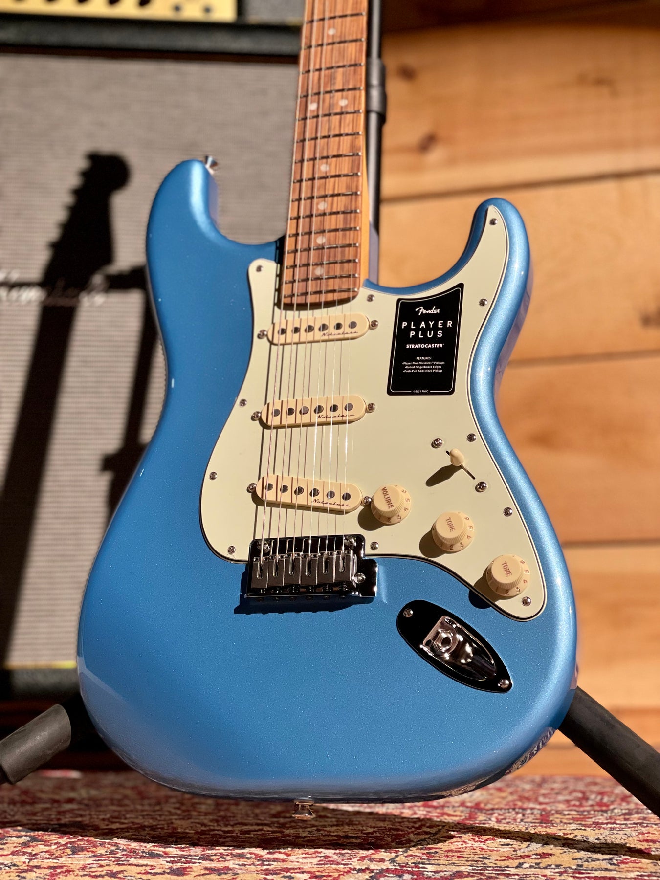 Fender Player Plus Stratocaster, Opal Sparkle – Sherwood